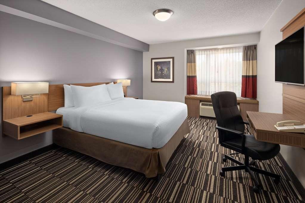 Microtel Inn & Suites By Wyndham Kirkland Lake Quarto foto